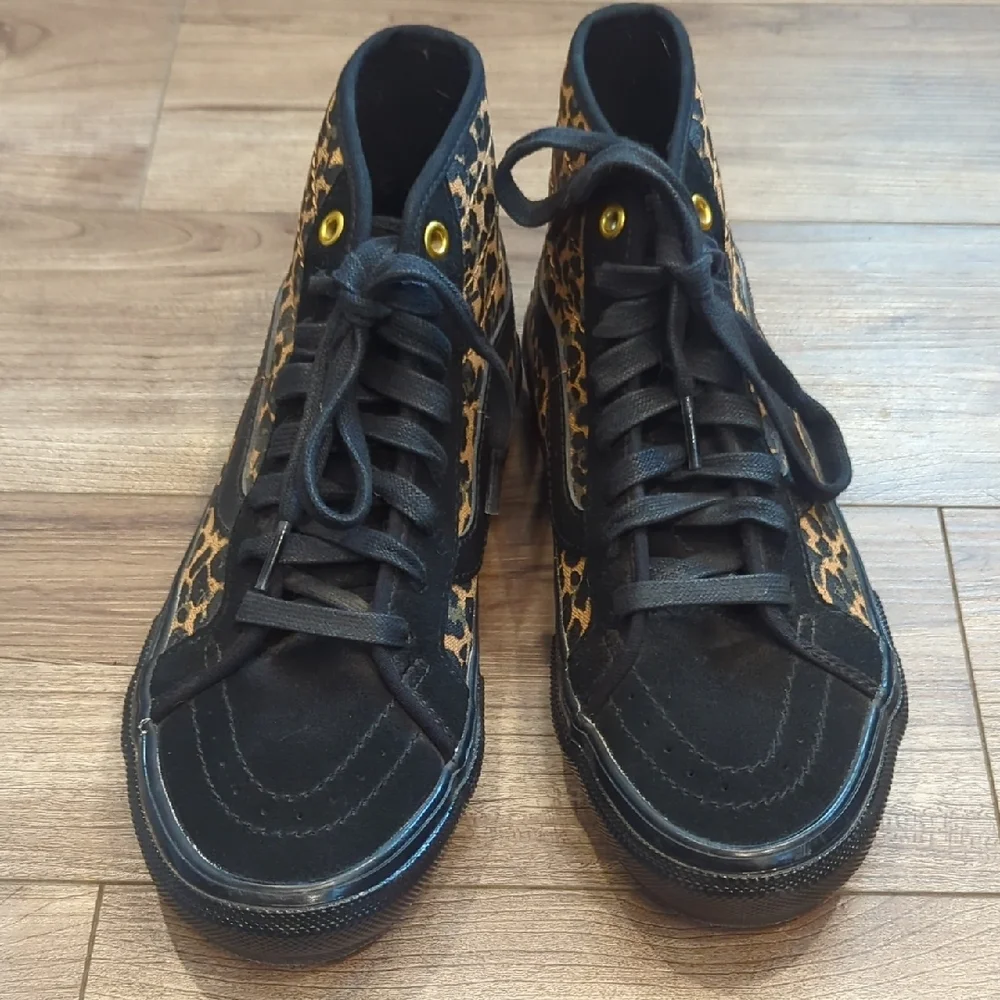Vans Limited Edition Cher Strawberry Leopard Sk8 His - Picture 3 of 9